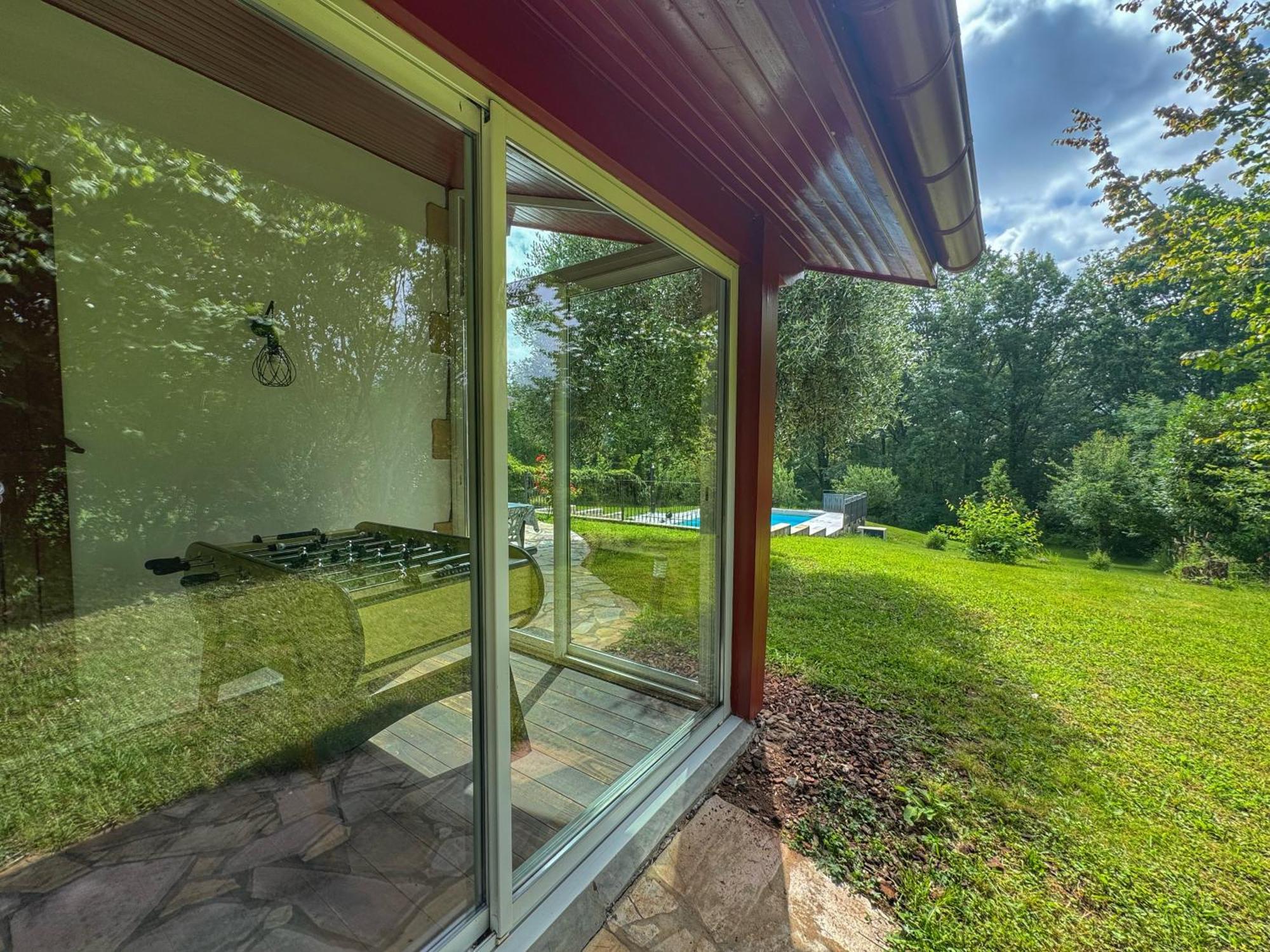 Maison Avec Piscine Caro  Extérieur photo